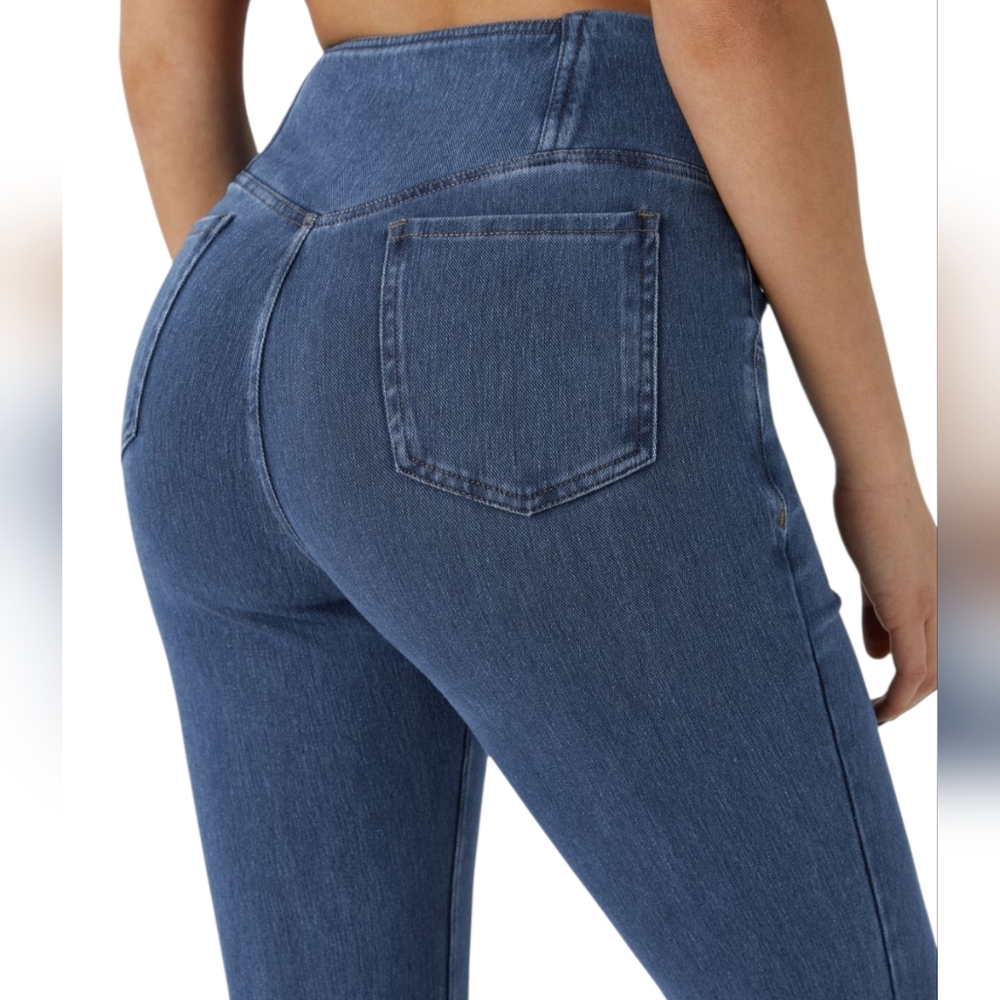 NWT Halara Flex™ High Waisted Crossover Pocket Washed Casual Jeans - Picture 4 of 7